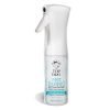 Το Pet Fabric Refreshener είναι ένα καινοτόμο προϊόν που χάρις στην τεχνολογία ψευδαργύρου εξουδετερώνει άμεσα δυσάρεστες οσμές που προέρχονται από ούρα, κόπρανα, εμετό, δέρμα και σίελο. 