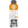 Σαμπουάν απο την εταιρεία Tropiclean / Combination Coat 473ml Είναι ειδικά σχεδιασμένο για σκύλους με διπλό μανδύα, εσωτερικό κοντότριχο και εξωτερικό μακρύτριχο.Στεγνώνει γρήγοραΚατάλληλο για φυλές όπως τα German και Australian Shepherds, Pomeranians, Siberian Huskies και άλλες με μακρύ τρίχωμα στα αυτιά, την ουρά και τα πόδια και κοντύτερο διπλό μανδύα στο υπόλοιπο σώμα.